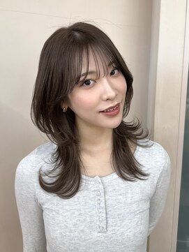 ウェイズトウキョウ 新宿店(Ways TOKYO) ミディアムレイヤーカット顔まわり透明感カラーベージュ