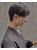 スパイキーショート　マッシュ　センターパート　ビジネス