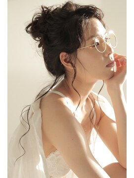 パティオン(PATIONN) カワイイ!!お手軽お団子ヘアアレンジ☆魅力感UP♪by岡田泰宜