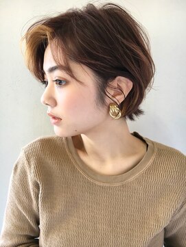 レイラバイアフロート 吉祥寺(Lila by afloat) かきあげバングのハンサムショート【アフロート 緒方】