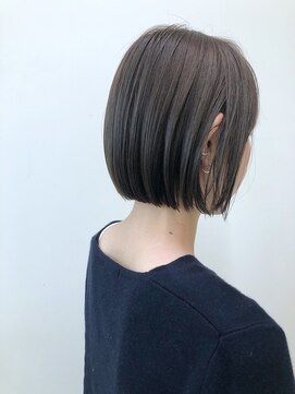 ヘアーポケット リタ(HAIR POCKET ritta) ミニボブ × アッシュベージュ