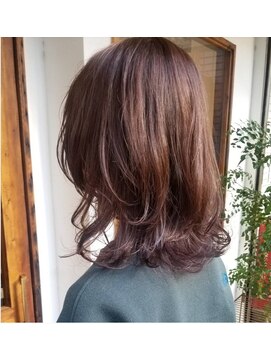 カウチ(Kauti) くびれレイヤースタイル
