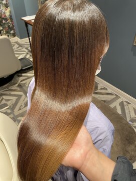 東京美髪研究所 恵比寿本店 トリプルミネコラトリートメント+ヒアルロン酸