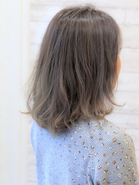 ウィル 野田阪神店(WiLL) 【WiLL野田阪神】アッシュベージュのハイトーンデザインカラー