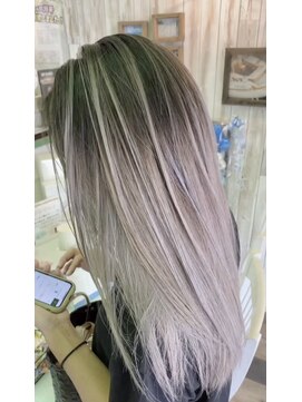 クレア 茅ヶ崎(CREA) コントラストホワイトバレイヤージュ