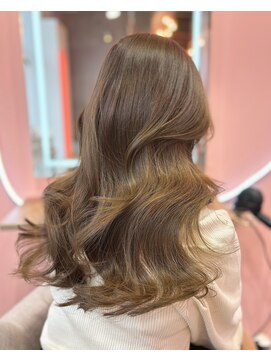 ウィクシーミミ 栄矢場町店(wixy mimi) オリーブベージュ