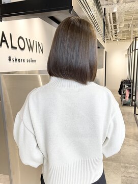 サロウィン 池袋(SALOWIN) ぱつっとボブ × オリーブベージュ #092