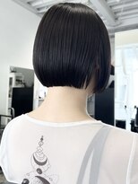 ココ 原宿(KOKO)&nbsp;黒髪小顔クラゲヘアーオリーブグレーココアベージュボブ