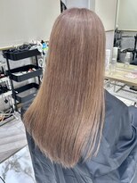 ヘアーアンドメイク ビス(HAIR&MAKE bis)&nbsp;まろやかミルクティーベージュ【唐木彩華】
