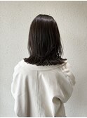 レイヤー くびれヘア オリーブベージュ