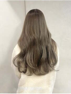 ウェイズ トウキョウ(Ways TOKYO) 【マイ】シークレットハイライトでつくるまろベージュ