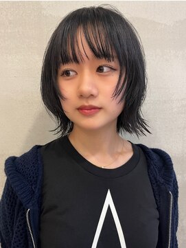 リアス ヘアデザイン(rias) レイヤーボブ/顔周りレイヤー/黒髪/透明感カラー