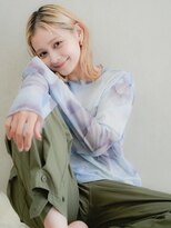 アミ 江坂(amie) ブリーチホワイトグレージュダブルカラーレイヤーカット韓国江坂