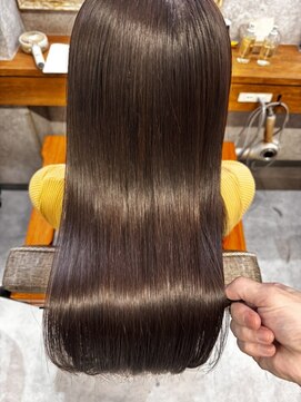 コンフィー(comfy) ◇ミニウルフ　ホワイトグレージュ　チェイリーブラウン