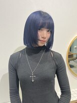 ケシキ大名(keshiki)&nbsp;ネイビーのクールボブスタイル