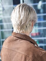 アルファ 新宿(alpha)&nbsp;フェザーパーマ/ブルーブラック/刈り上げセンターパート[新宿]
