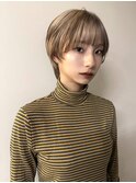 ハッシュレイヤーショートボブデザインカラーローライトカラー