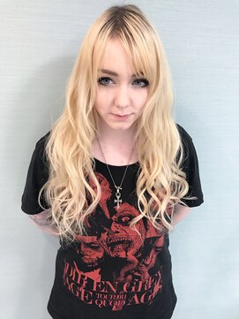 エクステ専門店あるじゃんすー 小倉店 ：White　blond：