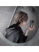 シン(syn) センターパートウルフ