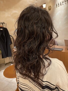 ビュートリアム265(BEAUTRIUM 265) レイヤーカット/ミディアム/ロング/パーマ/くせ毛パーマ/銀座