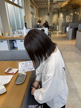 エマピボット 中川本店(EMA PIVOT) ミディアムボブ