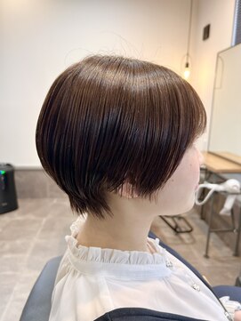 ブル(Bull) くびれショートヘア