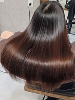 スリー(THREE) 髪質改善トリートメント  縮毛矯正　髪質改善ストレート　酸性