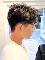 ラレイ ハラジュク(Lalei harajuku)&nbsp;【白石】毛流れ風ニュアンスパーマ/韓国へア/メンズカット