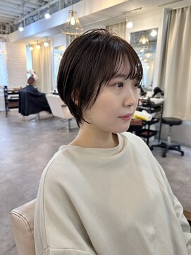 トッカ ヘアアンドトリートメント 難波店 小顔似合わせカット愛されクールショート20代/30代40代50代/難波