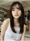 爽やかロングレイヤー斜めバンググレージュカラーデザインカラー