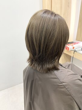 クシュ 本川越店(kusyu...) イメチェンホワイトブロンド外ハネボブ美髪ワイドバング韓国黒髪