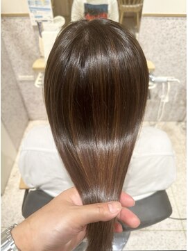 ゼストソエル(ZEST soell) 酸性ストレート×カーキべージュ