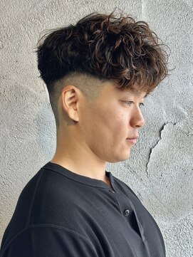 ニアウ 高崎店(Niau) スペインカールメンズパーマメンズフェード外国人風パーマ高崎