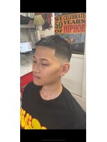 チルチェア 吉祥寺店(CHILL CHAIR)&nbsp;クロップ〈吉祥寺〉〈バーバー〉〈メンズ〉