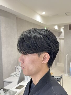 メレ 仙台(Mele) センターパート/ニュアンスパーマ/フェザーパーマ/メンズカット