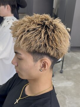 エデアンホンテン メンズサロン(EDEAN 本店 （旧：EDEAN 上通）) スパイキーショートスパイキーパーマハイトーン熊本メンズカット