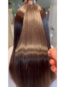 シーン(SINN.)の写真/【最高級トリートメントAujua認定サロン】ダメージと悩みに合わせて選んだアナタだけのオーダーメイドケア