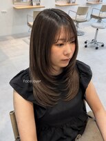 トリート 津田沼店(TREAT) フェイスレイヤー 【 Olive beige 】