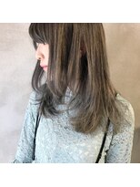 ミント(mint)&nbsp;外国人風シルバーグレー！