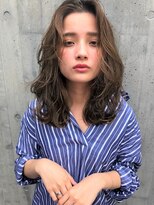 リマ(RIMA)&nbsp;【RIMA】 外国人風☆クセ毛風なラフカール×こなれセミディ