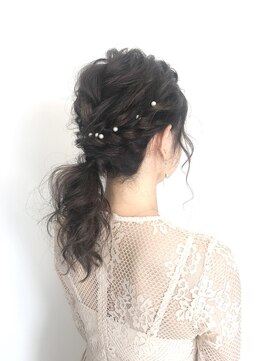 アヤナ バイ アヤラ(ayana by ayala) ローポニー