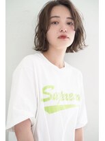 ジョエミバイアンアミ(joemi by Un ami) 《joemi 新宿》ゆるパーマの切りっぱなし外ハネボブ 近江