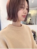 ミニボブでスッキリ。ラベンダーカラー。