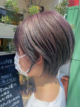 クララ スギタ(CLALA Sugita) インナーカラー/ショート/ラベンダー