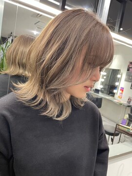 キング 梅田(K!ng) 【梅田】ミルクティーベージュ髪質改善ケアブリーチダブルカラー