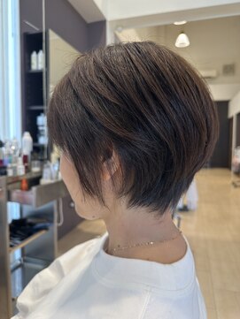 イースト(YEAST) ショートボブ