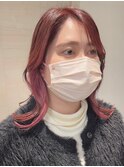 earring color pink