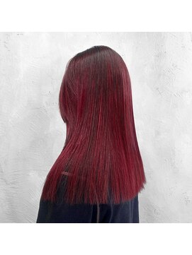 ヴァーディ オモテサンドウ(Vardy omotesando) レッド/赤髪/トリートメント