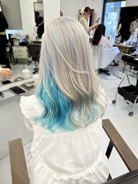 ハピネス 梅田茶屋町店(HAPPINESS) ミディアムレイヤー/韓国カラー/ブリーチ/インナーカラー