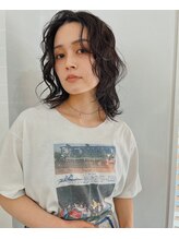 イラトス(ILLATOS) ミディアムパーマ